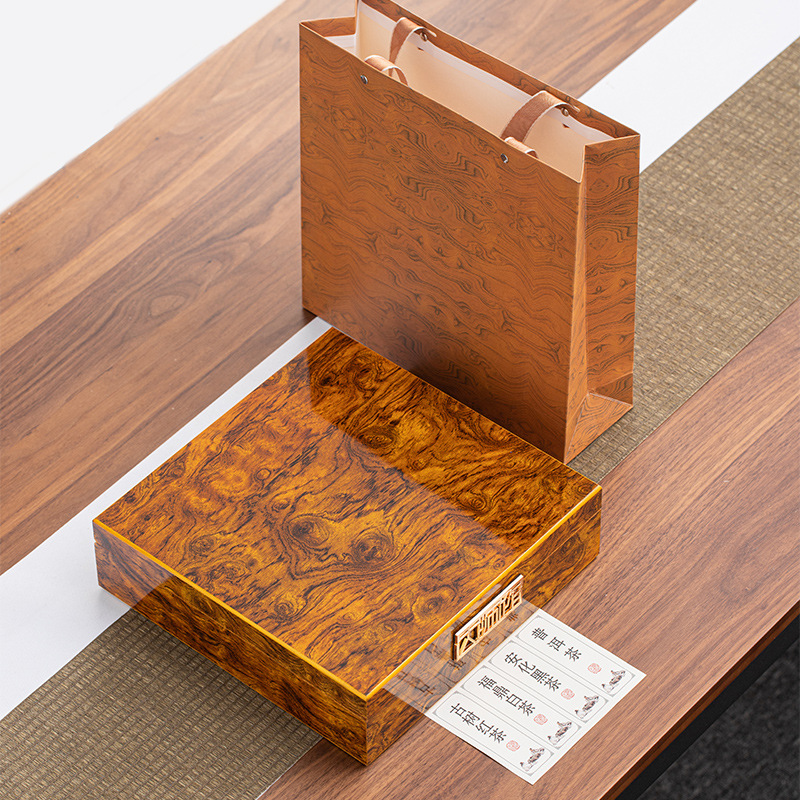 HỘP ĐỰNG BÁNH TRÀ PHỔ NHĨ QUÀ TẶNG​ - Ý TRÀ QUÁN